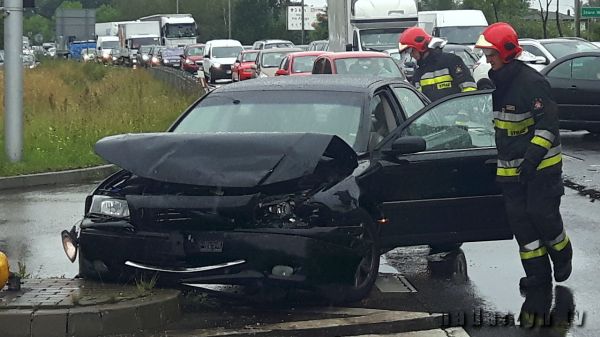 Nie dostosowała prędkości do warunków panujących na drodze